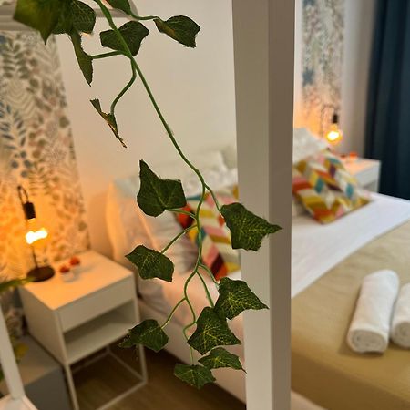 Light Holiday Home Palermo Exteriér fotografie