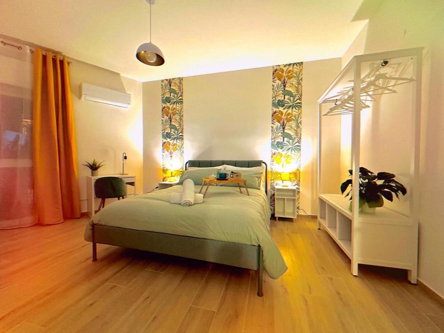Light Holiday Home Palermo Exteriér fotografie